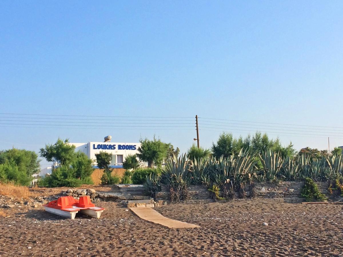 Loukas Beach Rooms Кіотарі Екстер'єр фото